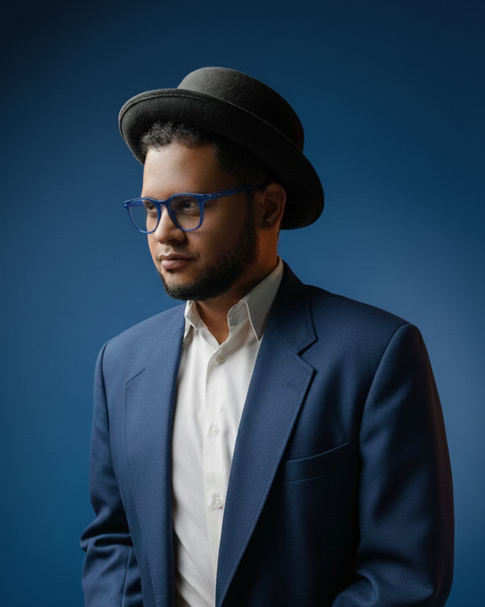 Daniel Invent con sombrero